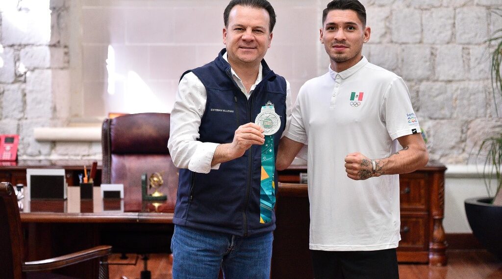 Esteban Villegas y Zanfer traen a Durango el debut profesional de «Piolín» Martínez