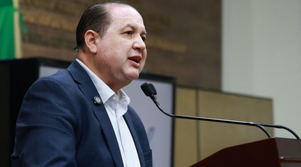 Destaca Ernesto Alanís:   Consolida Esteban estrategia inteligente para la inversión y el empleo