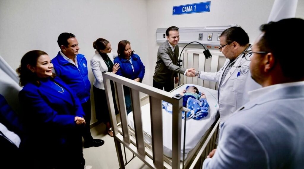 Salud al 100 en Durango con Seguro familiar: Toño Ochoa