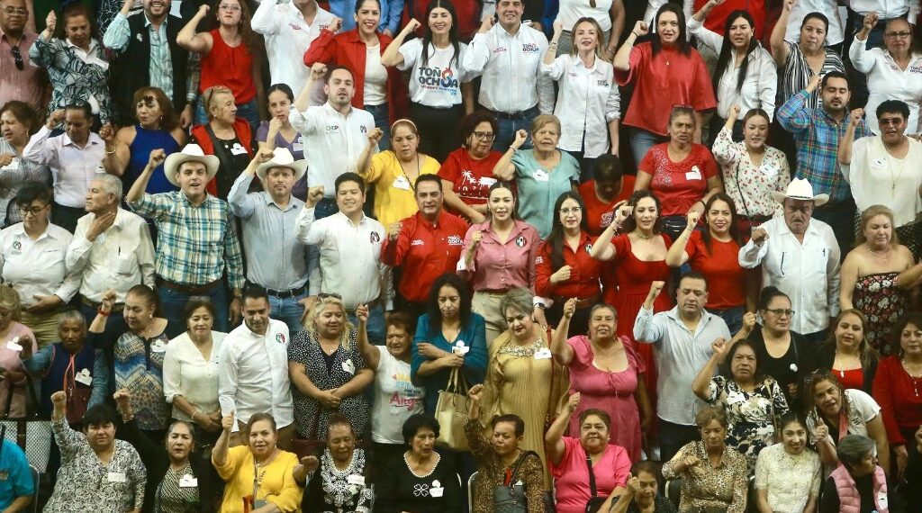 Toño Ochoa se reúne con las seccionales del PRI