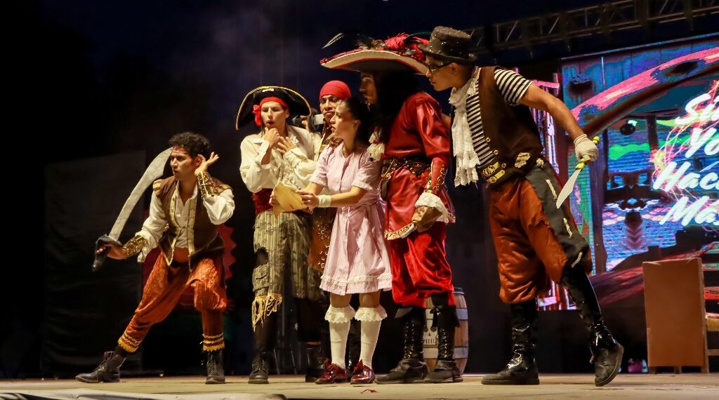 Gobierno Municipal celebra a la niñez con la magia de Circo Dragón