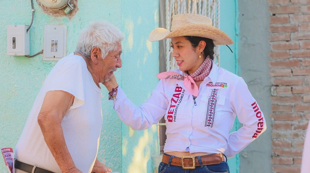 A tambor batiente y con las encuestas a su favor, Betzabé Martínez cierra campaña llamando al Voto por MORENA