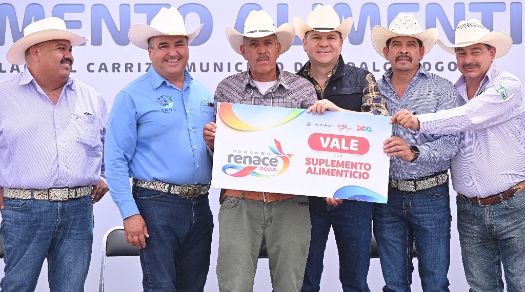 Esteban entrega 260 toneladas de suplemento alimenticio en apoyo a más de mil ganaderos de Hidalgo, Indé y Ocampo