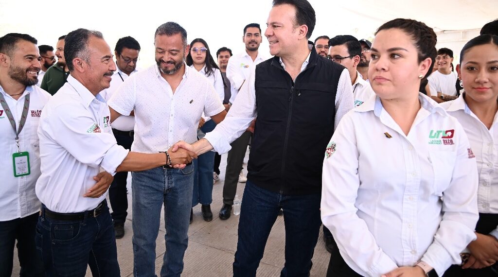 Esteban fortalece la educación superior con nuevas inversiones para beneficiar a estudiantes de la Laguna