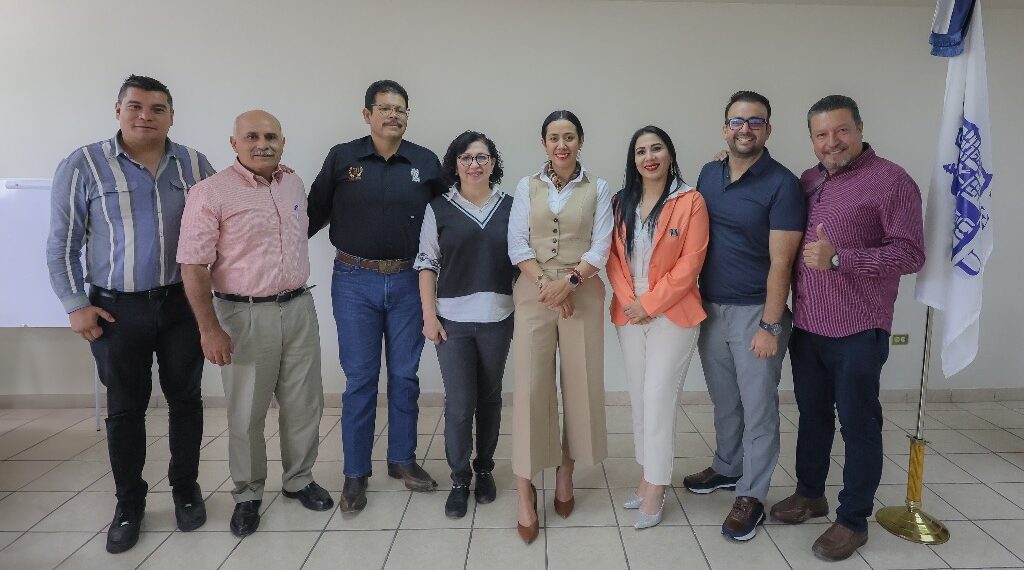 Sin Educación no hay Transformación, establece Betzabé Martínez ante directores de Facultades de la UJED en Gómez Palacio