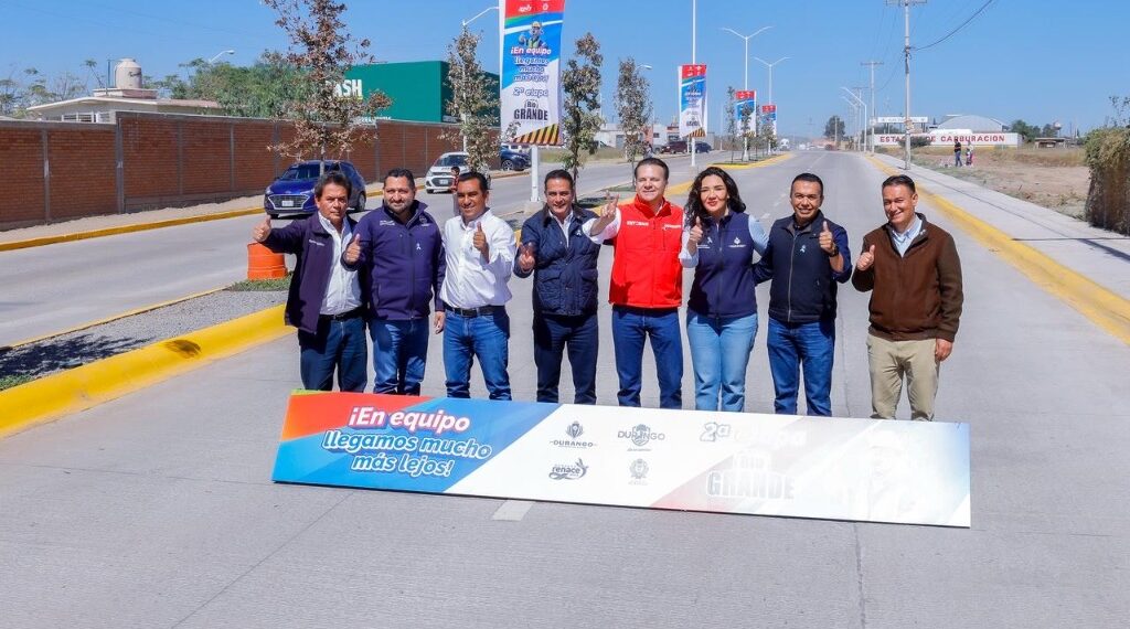 Conecta Río Grande más colonias con desarrollo y mejores vialidades: Toño Ochoa.