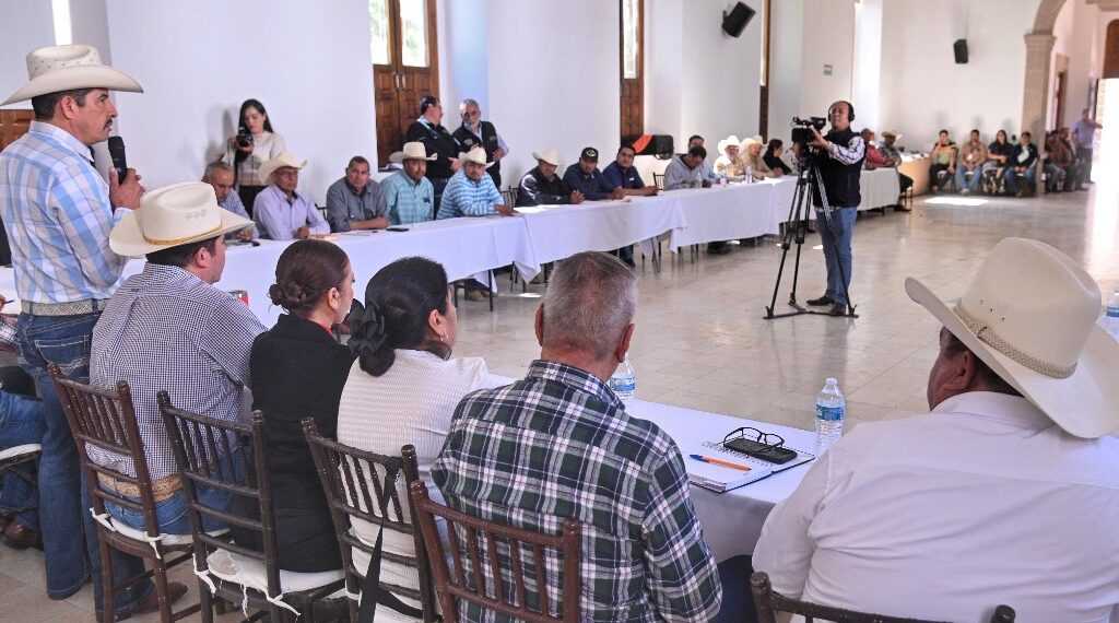 Gobierno del Estado fortalece la sanidad y productividad del hato ganadero en los 39 municipios