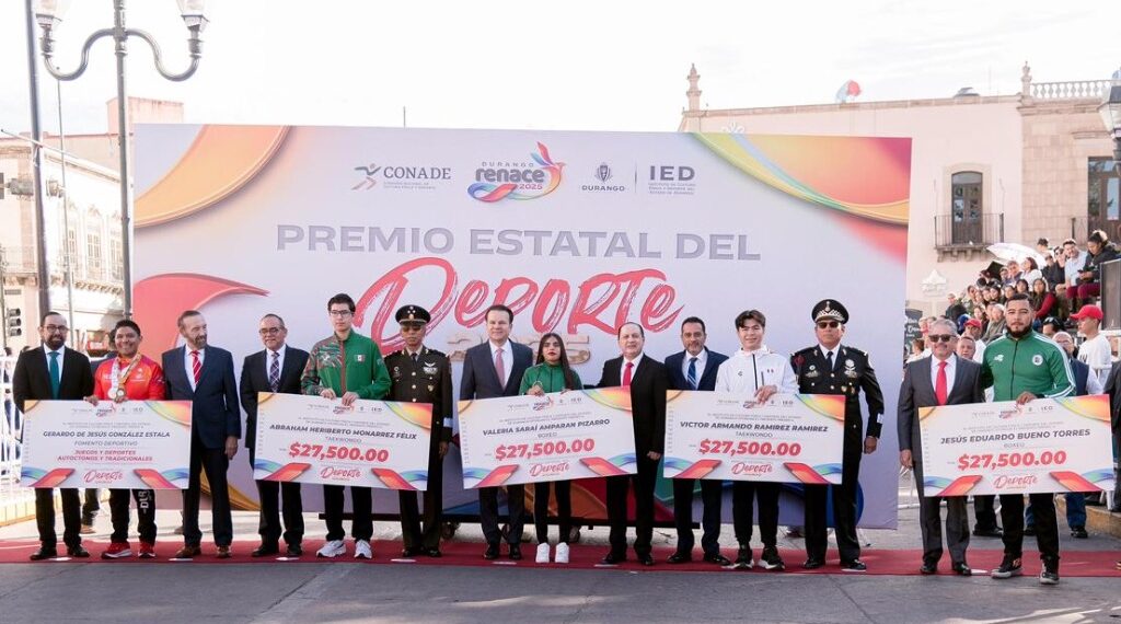 Esteban Villegas reconoce a los mejores atletas de Durango con el Premio Estatal del Deporte 2025