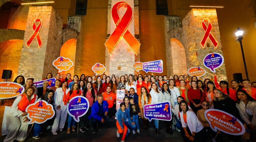 Reafirman mujeres duranguenses su fuerza y unidad este 25N