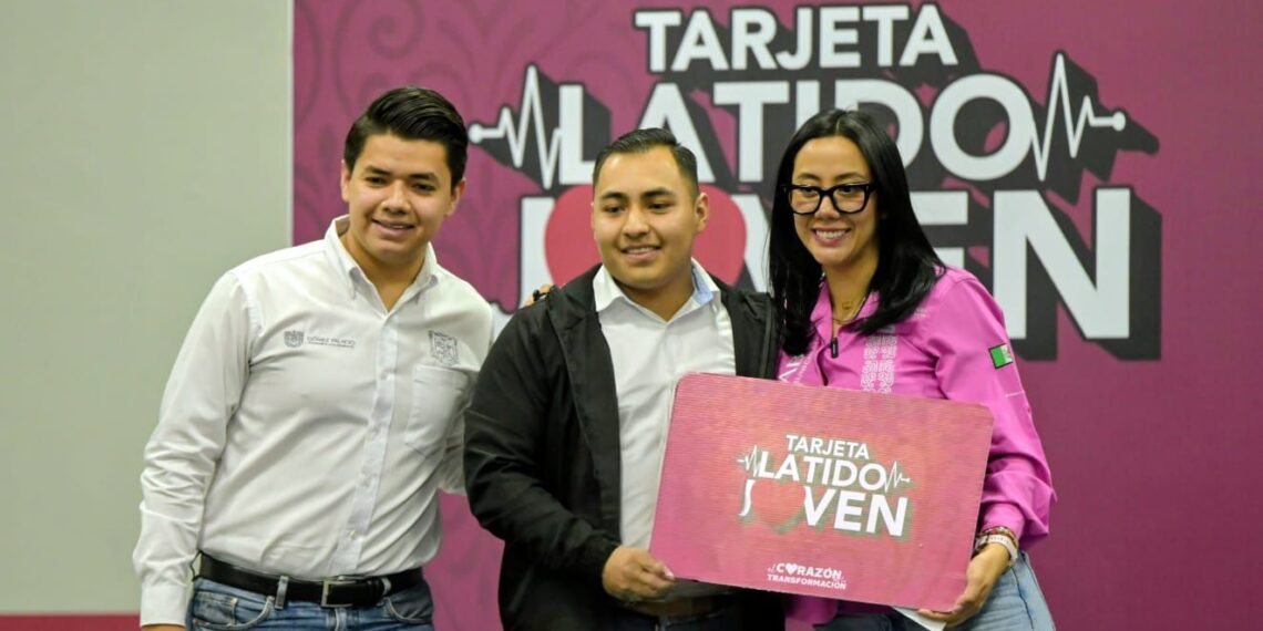Betzabé Martínez pone en marcha la entrega de las tarjetas Latido Joven