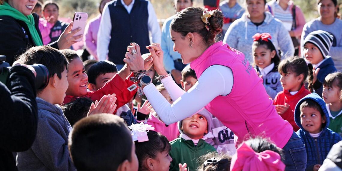 Marisol Rosso lleva la Ruta de las Sonrisas a Lerdo y Gómez Palacio; continúa operativo navideño 2025 en todo Durango