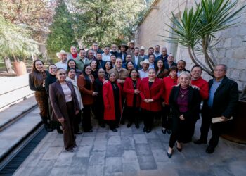 Esteban Villegas se reúne con alcaldes para cerrar el año y coordinar el trabajo rumbo a 2026