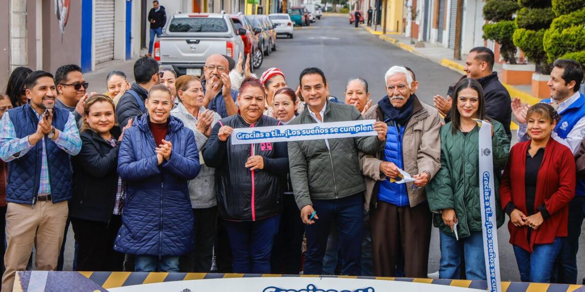 Por nuestra casa, ¡jalemos parejo!: Toño Ochoa sigue cumpliendo con grandes obras de pavimentación