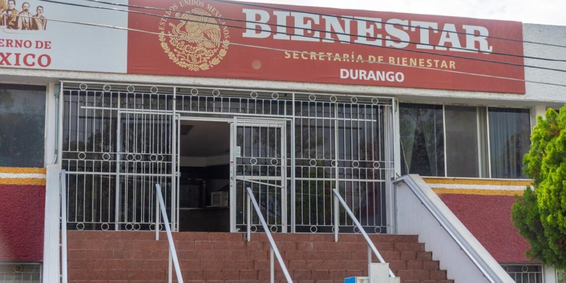 Inicia liberación de pago de becas para estudiantes de nivel básico