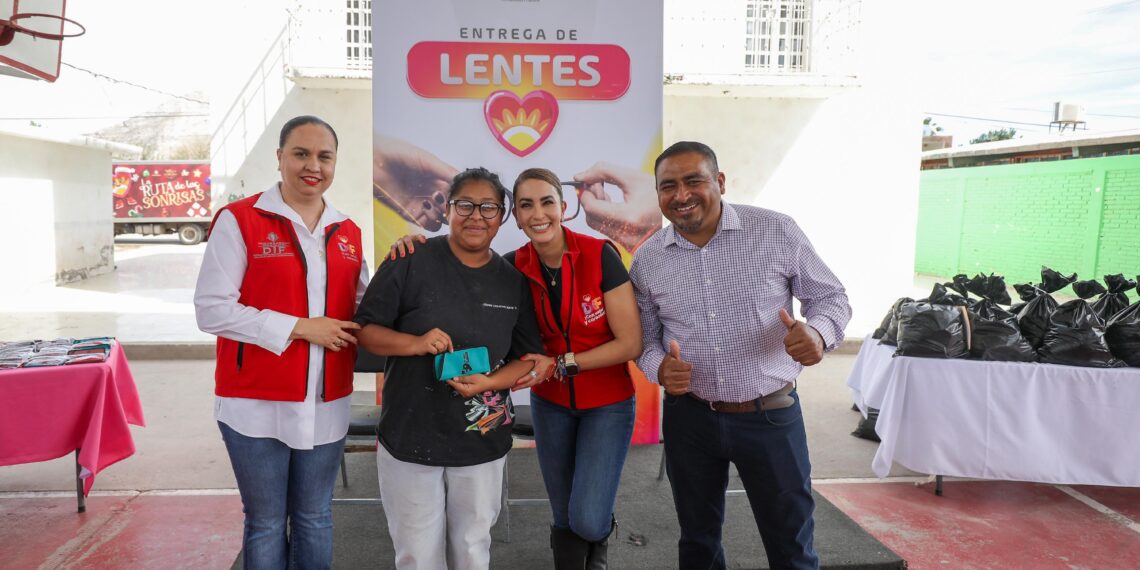 Marisol Rosso entrega lentes gratuitos, consolida programas de salud y asistencia en Lerdo