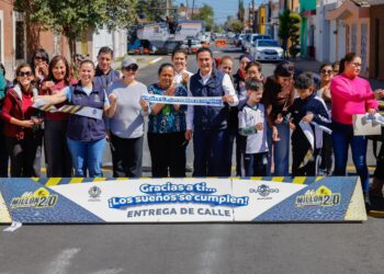 Más calles chulas en la Col. Olga Margarita con “Al Millón en Pavimentación 2.0”: Toño Ochoa