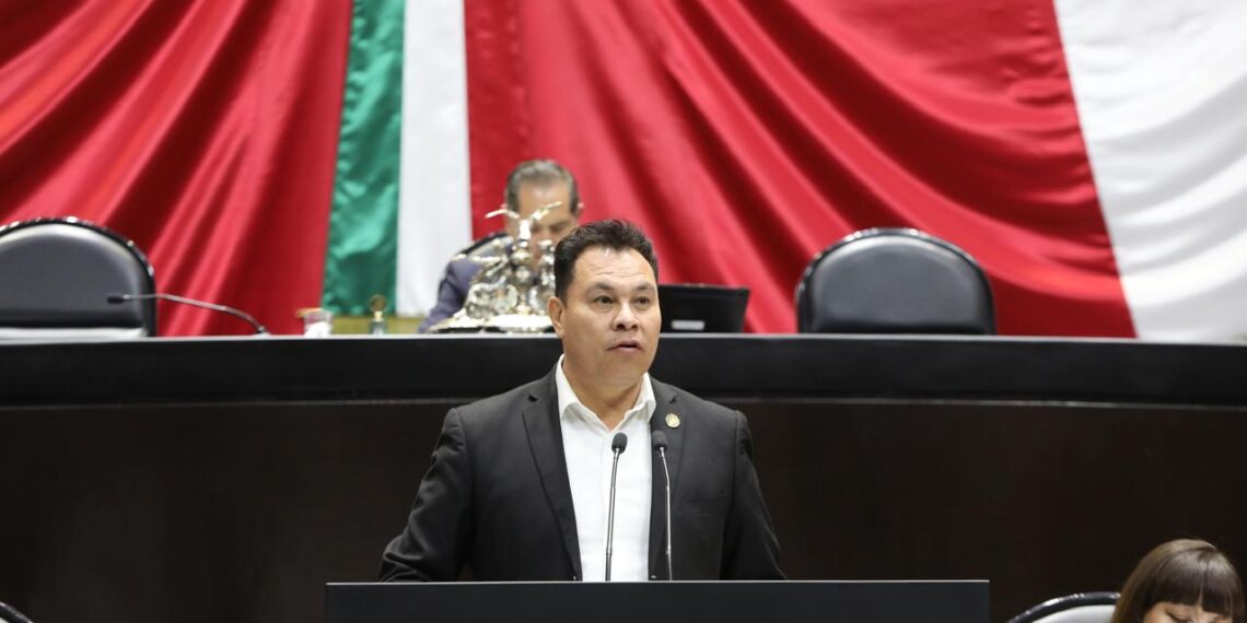 Morena engaña a los trabajadores con reforma laboral