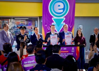 Amplían Esteban y Toño la red Zona Esmeralda con más de 400 Oxxo