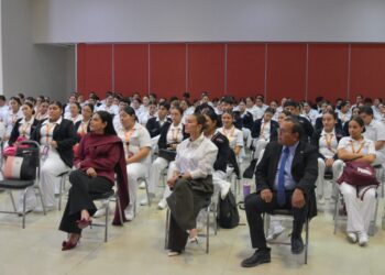 Más de 500 oportunidades laborales para gomezpalatinas en la Feria del Empleo de la Mujer impulsada por Betzabé