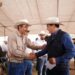 Un ganado sano es más productivo; Esteban y Toño entregan apoyos directos al campo en Otinapa