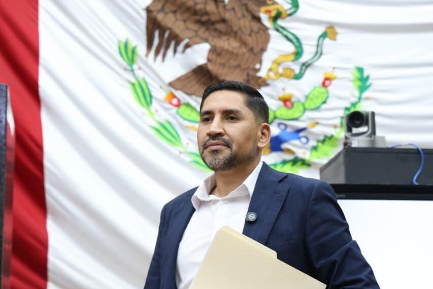 Propone Fernando Rocha tipificar identidades falsas en redes sociales