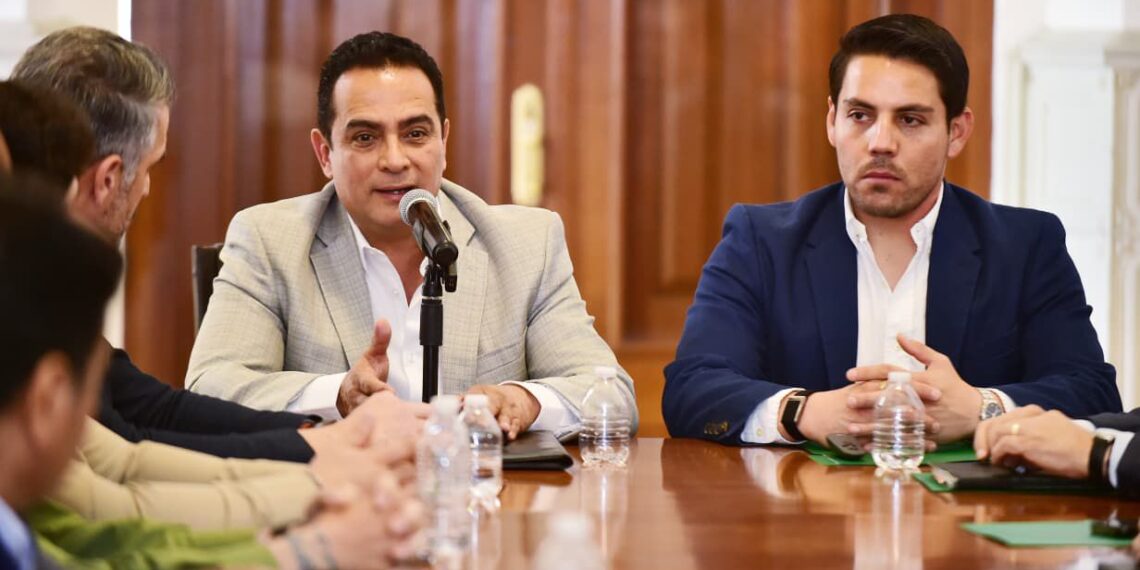 Especialistas apoyarán en la recuperación de parques de Durango; Toño Ochoa toma protesta a Concejo Consultivo