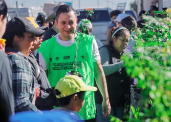 ¡Corre, levanta y transforma la gran familia duranguense al planeta!