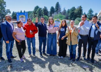 Sueños compartidos se ponen en marcha; Toño arranca rehabilitación de cancha en el CBTA 3 con el PP