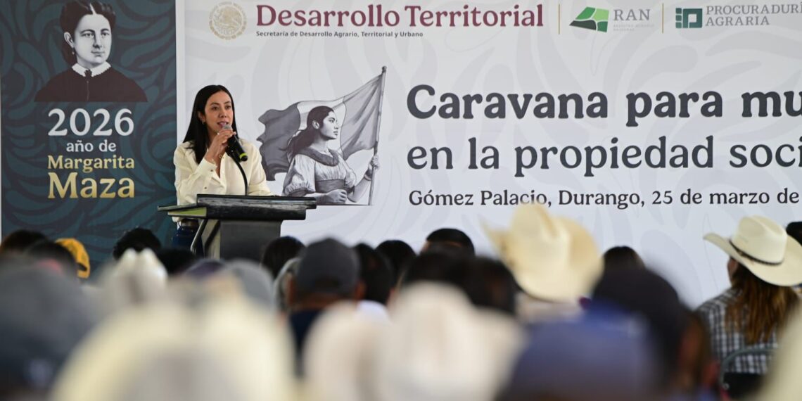 Llevan justicia agraria a mujeres del campo en Gómez Palacio con caravanas de servicios
