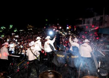 Disfruta la gran familia de Patrulla 81 y la tradicional Quema de Judas en el Festival Ricardo Castro