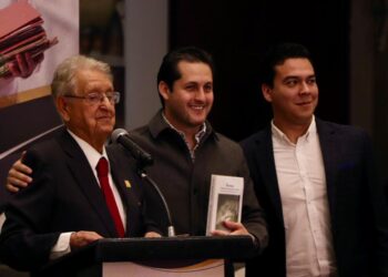 Impulsa Toño Ochoa transparencia total con nuevo Comité de Archivos