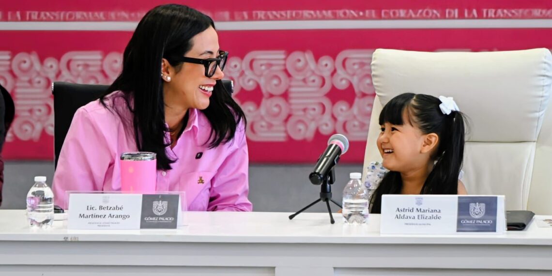 Niñas y niños toman el Cabildo de Gómez Palacio y aprueban agenda con sentido social
