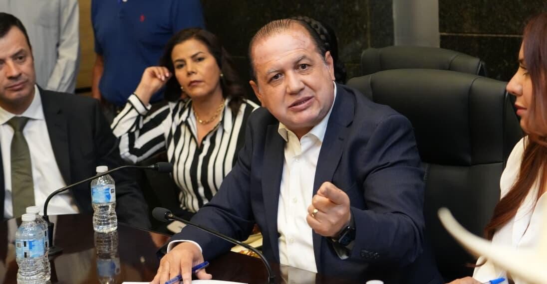 Escuchan planteamientos de campesinos…   Coinciden diputados en soluciones institucionales para el frijol