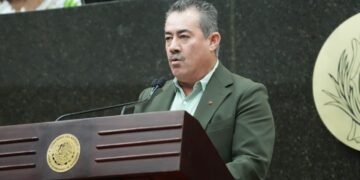 Plantea Osbaldo Santillán fortalecer uso correcto del español en escuelas