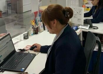 Alertan sobre riesgos de buscar empleo en redes sociales en Durango