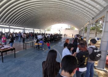 Secretaría de Educación reporta hasta siete incidentes diarios de supuestas amenazas y retos virales en escuelas de Durango