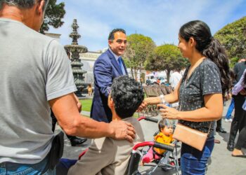 Poco a poco, el Centro Histórico va tomando orden; se vuelve más chulo y disfrutable para la gran familia: Toño Ochoa