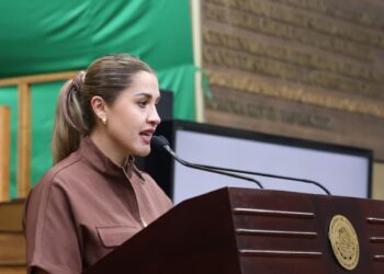 Llama Gaby Vázquez a atender  salud mental en escuelas