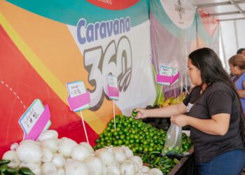 Llevan con “Caravanas 360” soluciones directas a las familias duranguense