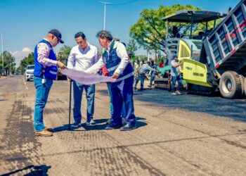 “Al Millón en Pavimentación 2.0” enchula Durango: Toño Ochoa mejora el Francisco Villa y deja al San Gabriel totalmente pavimentado