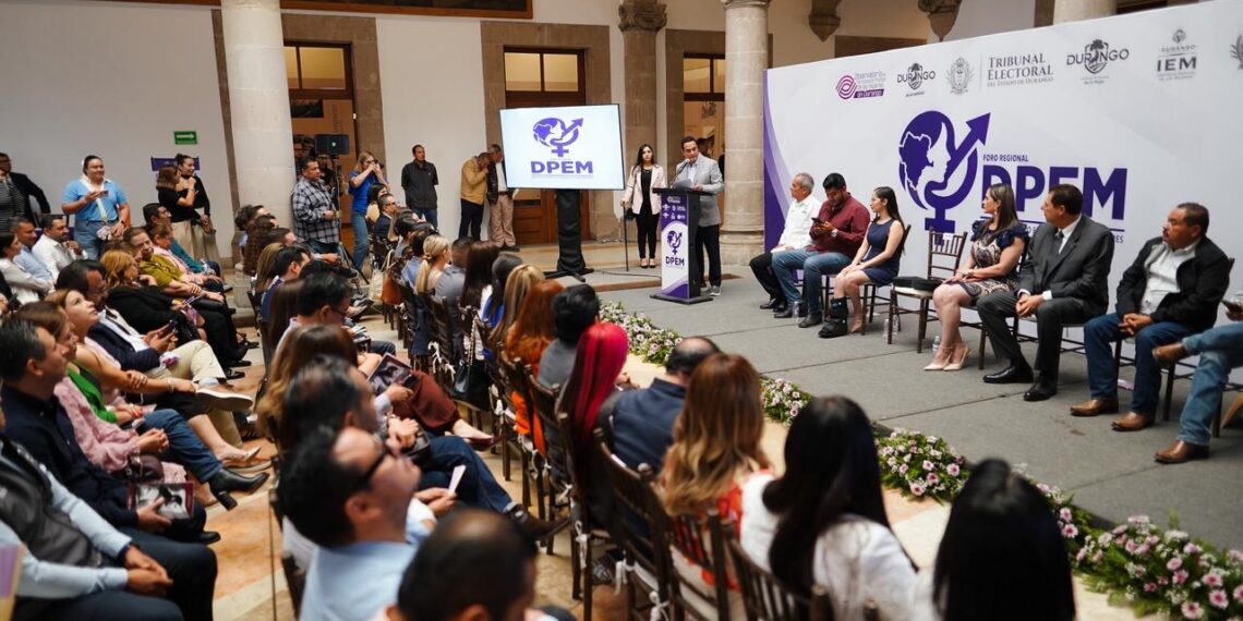 Avanza Durango con mujeres fuertes e imparables en la política: Toño Ochoa