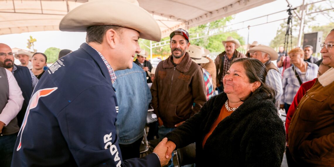 Esteban y Toño acercan atención médica gratuita a familias de la zona sierra de Durango con caravanas de salud