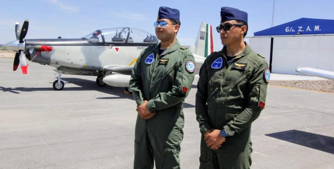 Invitan en Gómez Palacio a jóvenes a integrarse a la Fuerza Aérea Mexicana