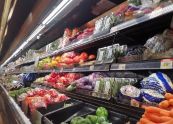 Canasta básica baja 61 pesos en mayo, pero sigue arriba del cierre de 2025