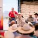 Más de 400 productores de Pánuco de Coronado reciben 100 toneladas de maíz molido para mantener alimentado su ganado durante la sequía