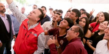 Más de seis mil estudiantes del ITD contarán con atención médica y apoyo psicológico gracias a la nueva unidad médica que entregaron Esteban y Toño