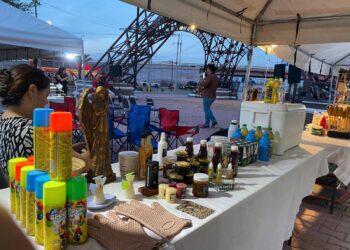 Impulsa Betzabé Martínez participación de emprendedores locales en Expo Feria Gómez Palacio 2026
