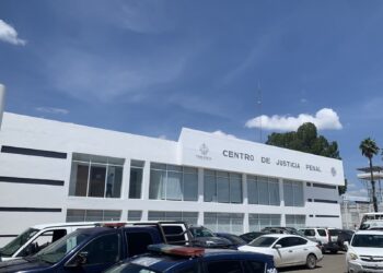 SENTENCIAN A EXSERVIDORA PÚBLICA POR COHECHO; FECCED OBTIENE DEVOLUCIÓN DE 85 MIL PESOS A ADULTO MAYOR