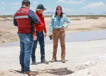 Condena Betzabé a quienes se roban el agua y, además, la venden