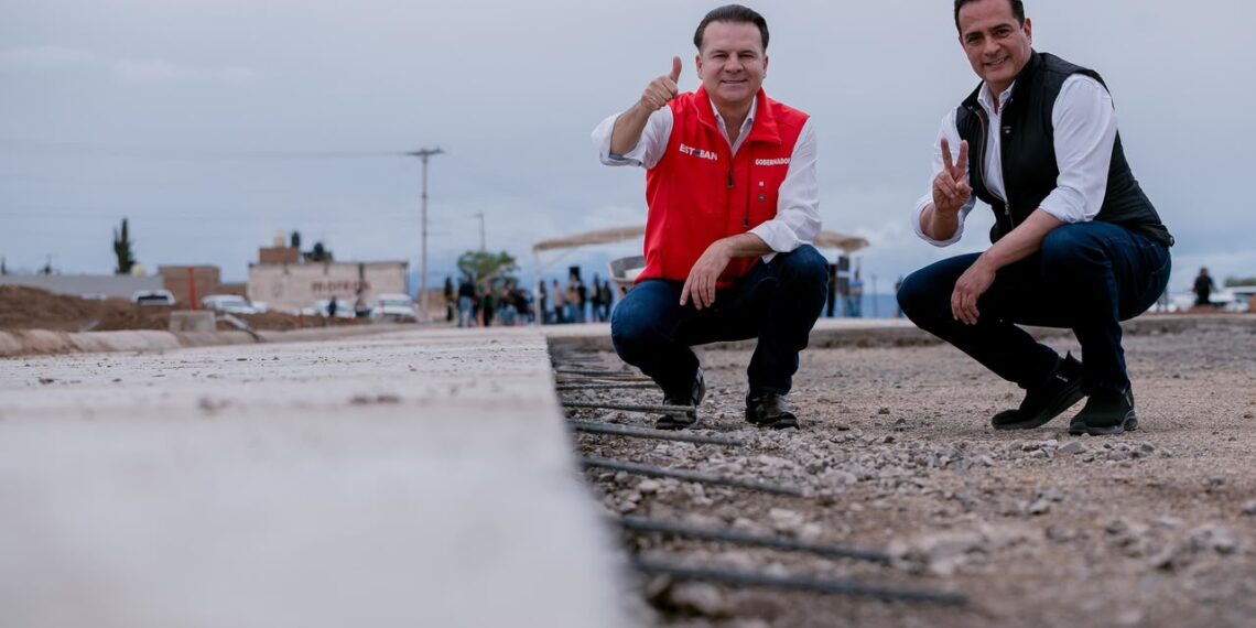 Bulevares nuevos para una ciudad en crecimiento; Esteban y Toño supervisan avance de Río Grande
